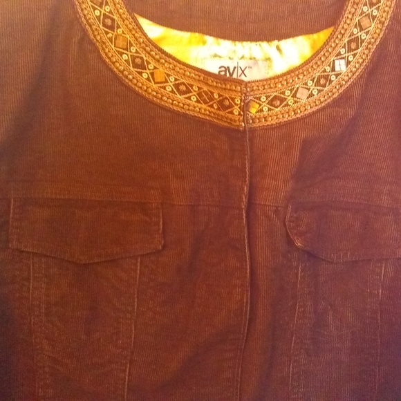 EUC Avenue Jeans Embroidered Brown Corduroy Jacket size 3X - Picture 2 of 6